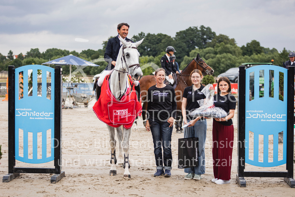 250627_PfSpTa_S1-Spr-544 | Deine schönsten Turniermomente als professionelle Fotos! Entdecke hochwertige Pferdesport-Fotografie im Online-Shop. Jetzt Fotos finden & bestellen!