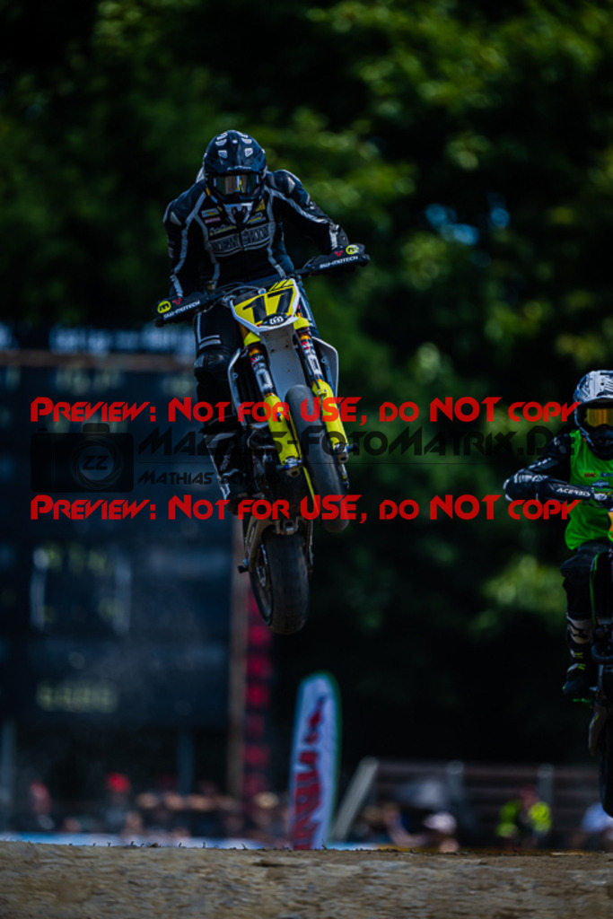 MaZZes_FotoMatrix_220703_0708 | S1