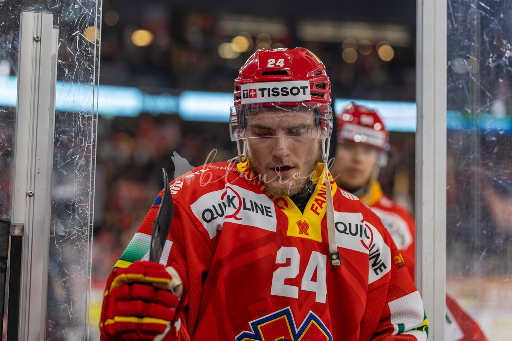 EHCB vs SCB 20260312_wb-3904 | Sportbilder, Sportfotograf, Hochzeits- und Eventfotografin, Flugshows, Portraits und Tiershooting, Aviation, Downhill, Nationalleague, Swissleague, International