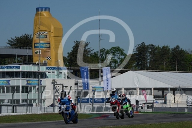 2025_04_28_PBK_12798 | Sportfotografie; SlowMotion; Video; Rennstrecke; Hafeneger; Speer; Racing; RSE; BMW; CBO; Trackday; Motorsportarena; Hockenheimring; Brno; Most; Barcelona; Valencia