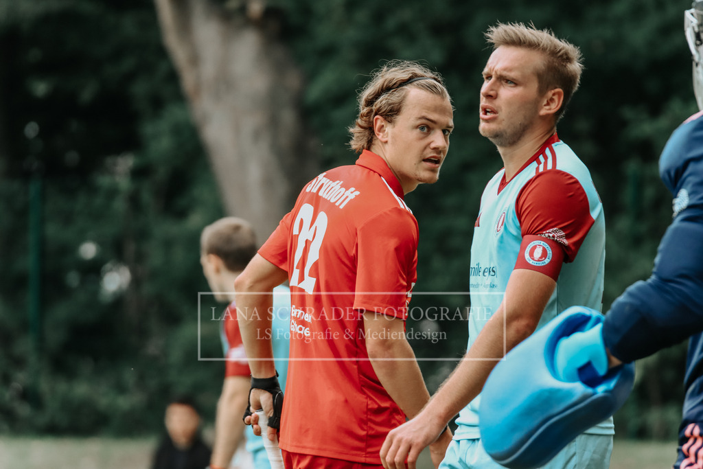 Herren_Bundesliga_02_F_RWK-UHC_21.09.25_Köln (215 von 471) | lanaschraderfotografie - Realisiert mit Pictrs.com