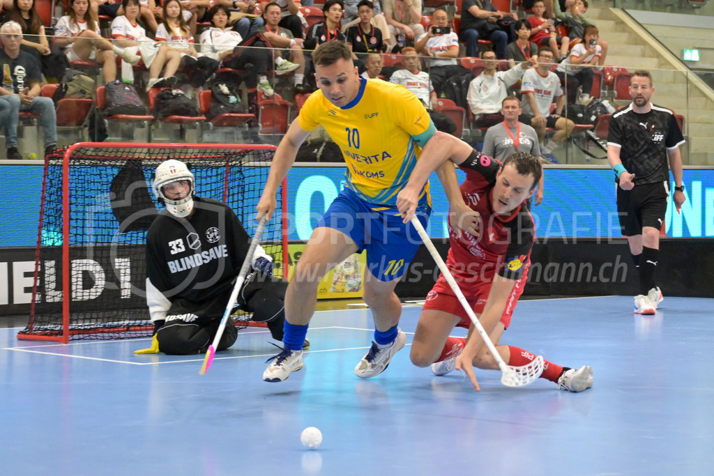 Men's 3v3 WFC 2025 - Championship Final - Switzerland v Ukraine | ANDRII SEMENIUK, (#10, Ukraine) against Nicolas Walther, (#39, Switzerland), during Men's 3v3 WFC 2025 - Championship Final, Switzerland: 03.05.2025, Winterthur, AXA ArenaEvent page: <a href="https://www.u19wfc2025.ch/">www.u19wfc2025.ch</a>Credit: Markus Aeschimann, <a href="https://markus-aeschimann.ch">markus-aeschimann.ch</a>Instagram: <a href="https://instagram.com/sportfotografie.aeschimann">@sportfotografie.aeschimann</a> - Realisiert mit Pictrs.com