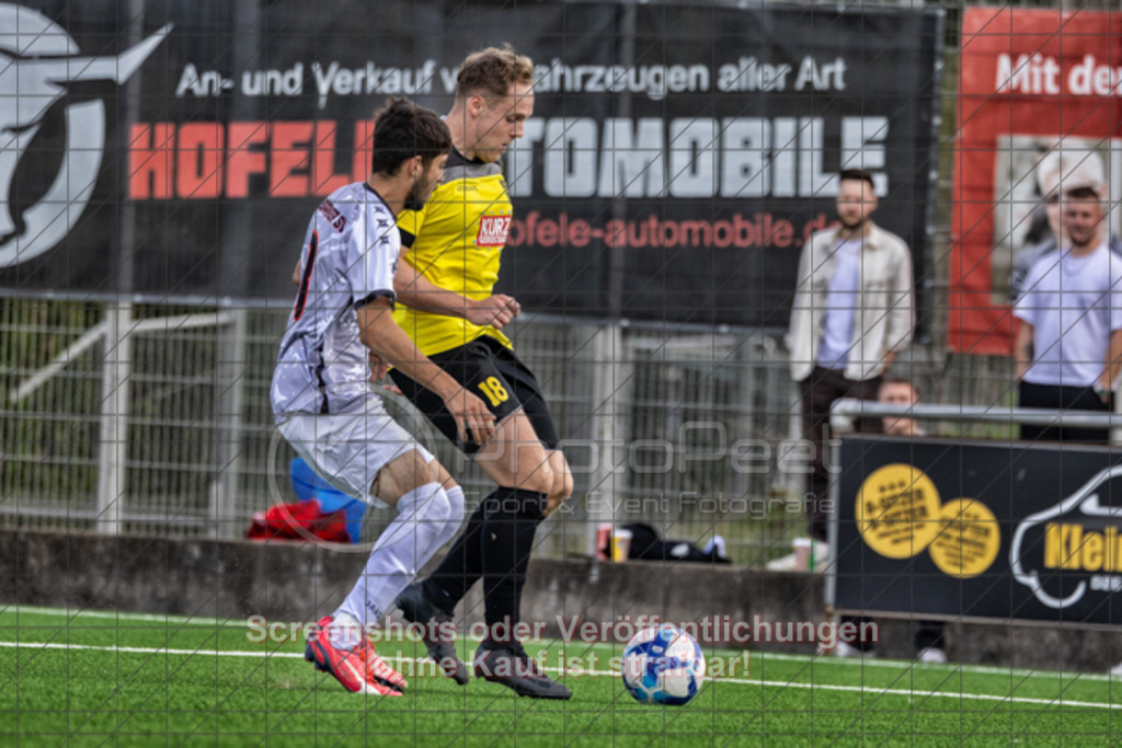 20250824_131132_0280-Bearbeitet | #,1.FC Heiningen II (gelb) vs. 1.Göppinger SV III (weiß), Fußball, Kreisliga B7 - Bezirk Neckar/Fils, 01. Spieltag, Saison 2025/2026, Kunstrasenplatz Sportzentrum Heiningen, Krautgarten 1, 73092 Heiningen, 24.08.2025 - 13:00 Uhr,Foto: PhotoPeet-Sportfotografie/Peter Harich
