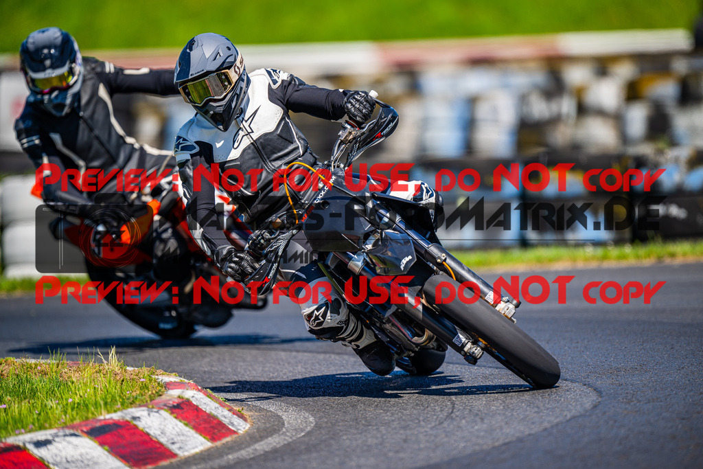 MaZZes_Fotomatrix_20250429_6007705_9216 | Fotograf Mathias Schmid
Sportfotograf,
Eventfotograf,
Hochzeitsfotograf,
Portraitfotograf