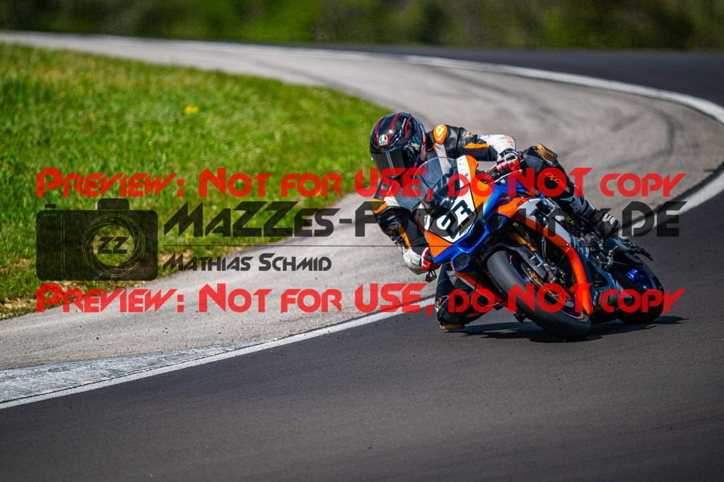 MaZZes_Fotomatrix_240415_6007705_5936 | S1