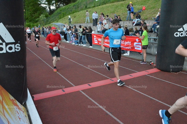 19-36-50_ | Meisterchip Fotoshop - Realisiert mit Pictrs.com