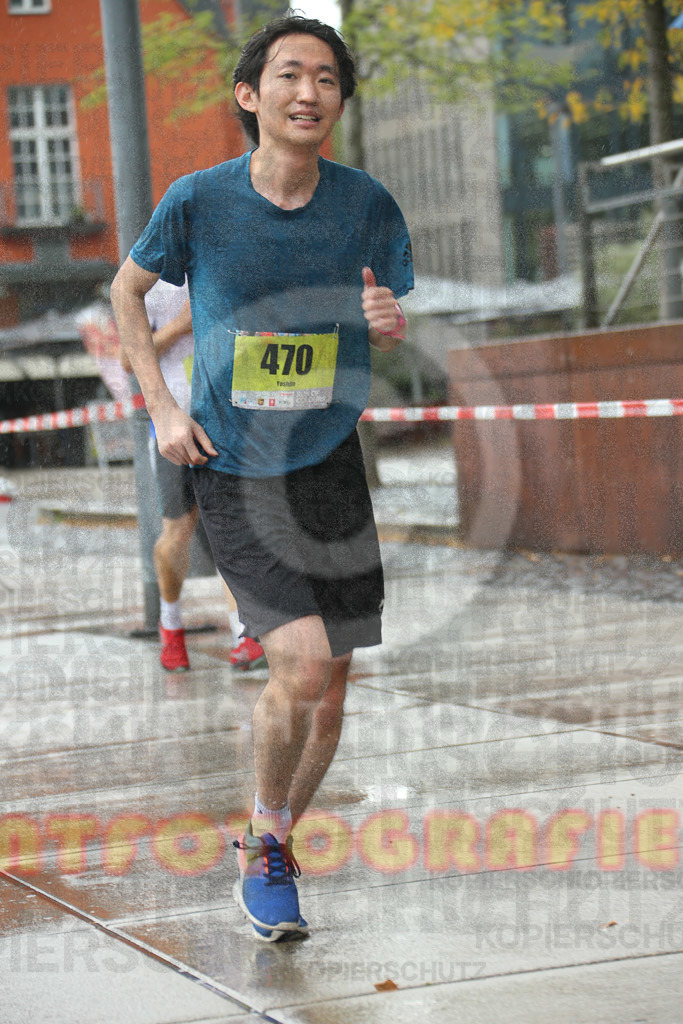 220917_1510_EX1_4893 | Sportfotografie im Rhein-Sieg Kreis, Köln, Bonn, NRW, Rheinland Pfalz, Hessen, etc. Unser Tätigkeitsfeld umfasst den Laufsport vom Volkslauf über den Marathon, Duathlon, Triathon bis zum Ultralauf wie Kölnpfad Ultra oder Schindertrail.