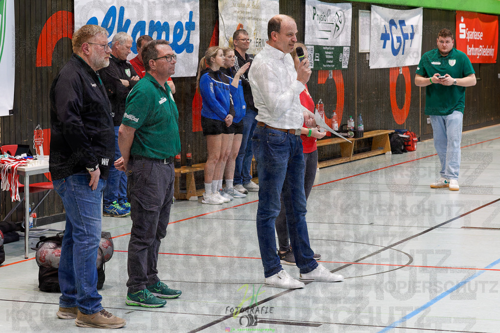Hessenmeisterschaft wJC - Finale; HSG Kleenheim - HSG Weiterstadt/ Braunsh.Worf. | Hessenmeisterschaft wJC - Finale; HSG Kleenheim - HSG Weiterstadt/ Braunsh.Worf. am 22.03.2025 in Biedenkopf (Sporthalle Lahntalschule)Photo © 2025 - Jörg Heinrich - Realisiert mit Pictrs.com