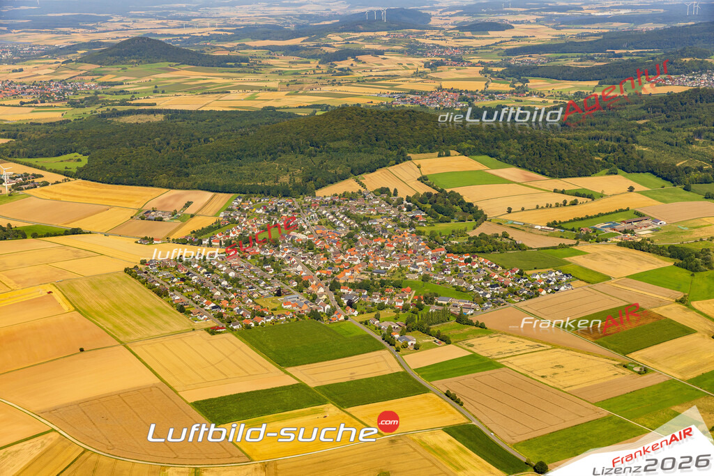 Martinhagen Schauenburg Bild- Das Luftbild wurde 2025 vom UL-Flugzeug heraus erstellt ( keine Drohne bzw. Drohnenaufnahme ) - Hochauflösende Luftaufnahme -Nicht vergleichbar mit Google Maps oder Satelittenbilder- Die Geschenkidee !Mit Lizenz und Bildrechte bestellbar - CC