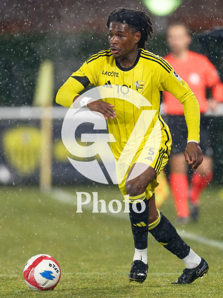 dieci Challenge League - FC Stade Nyonnais v Etoile Carouge FC |  during the dieci Challenge League match between FC Stade Nyonnais and Etoile Carouge FC at Centre sportif de Colovray in Nyon, Switzerland