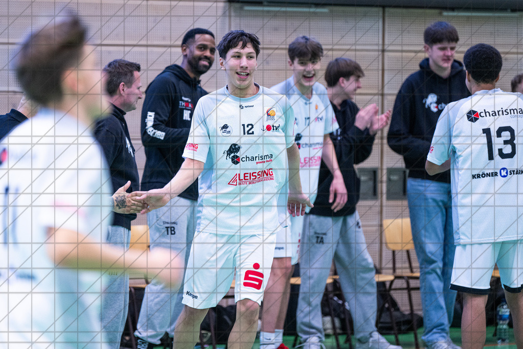 JBBL 24/25 | 19.01.2025 | Charisma Young Bulls vs. Rostock Seawolves | JBBL 24/25 | 19.01.2025 | Charisma Young Bulls vs. Rostock Seawolves - - - - - CREDIT, www.bullenfotos.de, Martin König, Hörner Weg 40, D-49078 Osnabrück, +4917663732967, Nutzung und Weitergabe nur zu den vereinbarten Zwecken. Presseanfragen an Urheber. Alle Rechte beim Urheber. - - - - - - Realisiert mit Pictrs.com