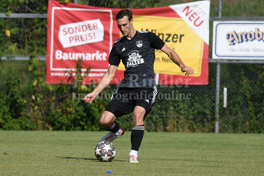 Testspiel SV  Winzer (Kreisliga Straubing) : SpVgg Niederalteich ( Bezirksliga Ost) | Dennis Sperl (SpVgg Niederalteich) Neuzugang ASV Steinach - Realisiert mit Pictrs.com