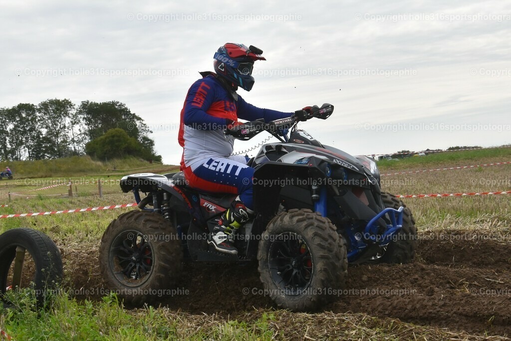 DSC_0071 (2) | Sportfotografie , Motorsport, Motoross, Reitsport, Mointainbike, Enduro,
Landschaft , Outdoor, Eventfotografie, Landschaft, Bilder online bestellen - Realisiert mit Pictrs.com