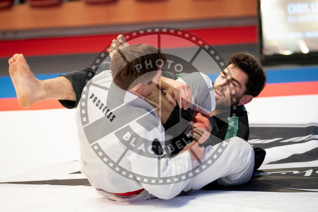 20231107PBB6135 | Fighters compete during the AJP World Master Championship in the Mubadala Arena in Abu Dhabi, Arab United Emirates, on November 7, 2023.