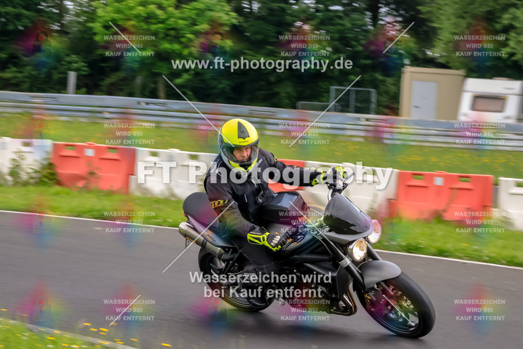 VBK-6923 | Hier findet Ihr Bilder von Touristenfahrten auf der Nürburgring Nordschleife oder von anderen Veranstaltungen die ich besucht habe. Viel Spass beim Durch Schauen 
