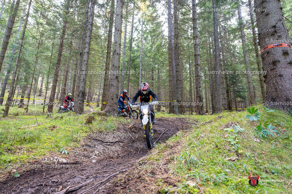 fuernholzer_251026-C1-438 | Fotografische Impressionen von der Red Stag Enduro Extreme by fuernholzer-photography.com. Endurosport in Österreich fotografisch festgehalten von fuernholzer. Auftragsfotografie für Private, Gewerbefotos und Industriefotografie. Eventfotografie, Sportfotografie und Motorsportfotografie. Anbieter von Fotoworkshops, Fototraining, fotografischen Vorträgen und Fotoseminaren.