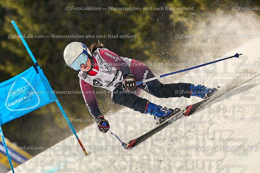 _WWO3681_MASTERS-WM_Reiteralm_CD-SG_FISCHER Sonja | FISWORLD CHAMPIONSHIPSMASTERS ALPINE SKIING, 23. – 28. MÄRZ 2026 - REITERALM | STMK | AUT.   Veranstaltet vom Masters-Referat des Deutschen Skiverbandes (DSV). Durchführende Organisation: WSV Pichl-Reiteralm, unterstütutzt von den Bergbahnen REITERALM bei Schladming und SKI AUSTRIA.                            Disziplinen:  Super-G, GiantSlalom, Slalom.                                                 Kategorien:  A (Herrn 30-59 Jahre), B (Herrn ab 60 Jahre), C (Damen 30-59 Jahre), D (Damen ab 60 Jahre).                Rennstrecken:   Gasselhöhe und Muldenliftpiste auf der Reiteralm.