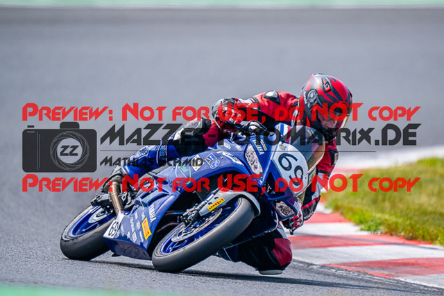 MaZZes_FotoMatrix_220520_3837 | Fotograf Mathias Schmid
Sportfotograf,
Eventfotograf,
Hochzeitsfotograf,
Portraitfotograf