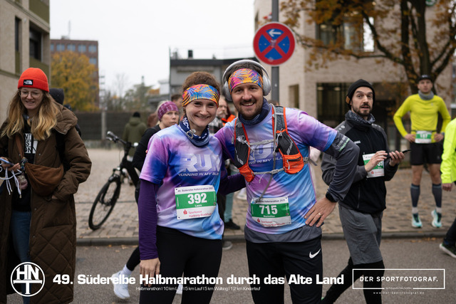 Süderelbe Halbmarathon 2025 I 09.11.2025 I Fotograf_DerSportfotograf.I 00266 | Der Sportfotograf. - Realisiert mit Pictrs.com