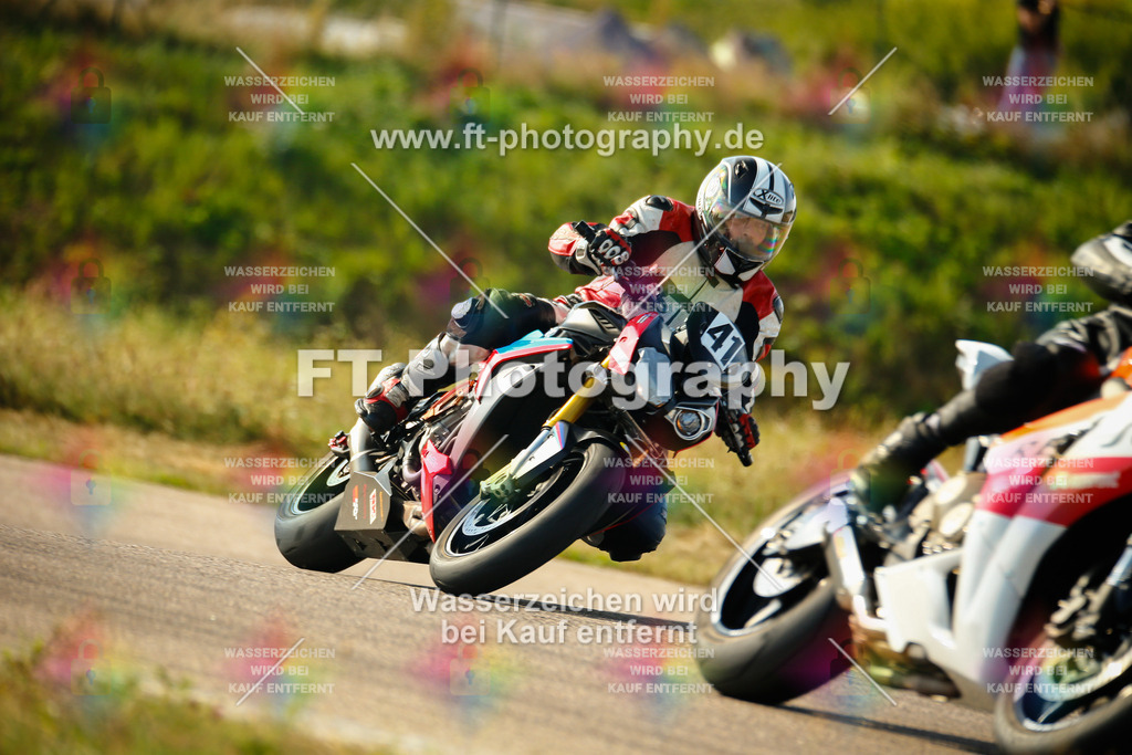 _MOT5932 | Hier findet Ihr Bilder von Touristenfahrten auf der Nürburgring Nordschleife oder von anderen Veranstaltungen die ich besucht habe. Viel Spass beim Durch Schauen 