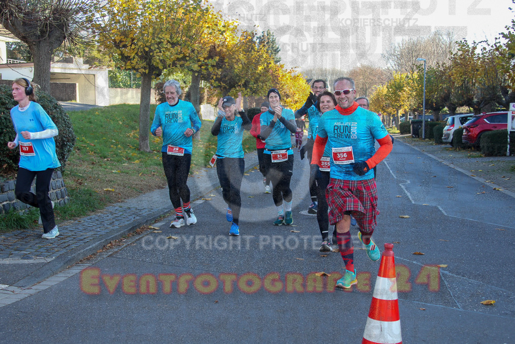 241201_1240_EV4_3182 | Sportfotografie im Rhein-Sieg Kreis, Köln, Bonn, NRW, Rheinland Pfalz, Hessen, etc. Unser Tätigkeitsfeld umfasst den Laufsport vom Volkslauf über den Marathon, Duathlon, Triathon bis zum Ultralauf wie Kölnpfad Ultra oder Schindertrail.