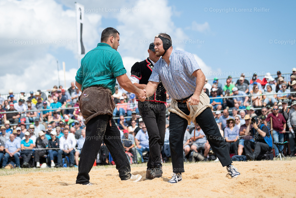 Schwingen -  230722 Weissenstein 2023 | Weissenstein bei Solothurn, 22.7.23, Schwingen - 230722 Weissenstein.
