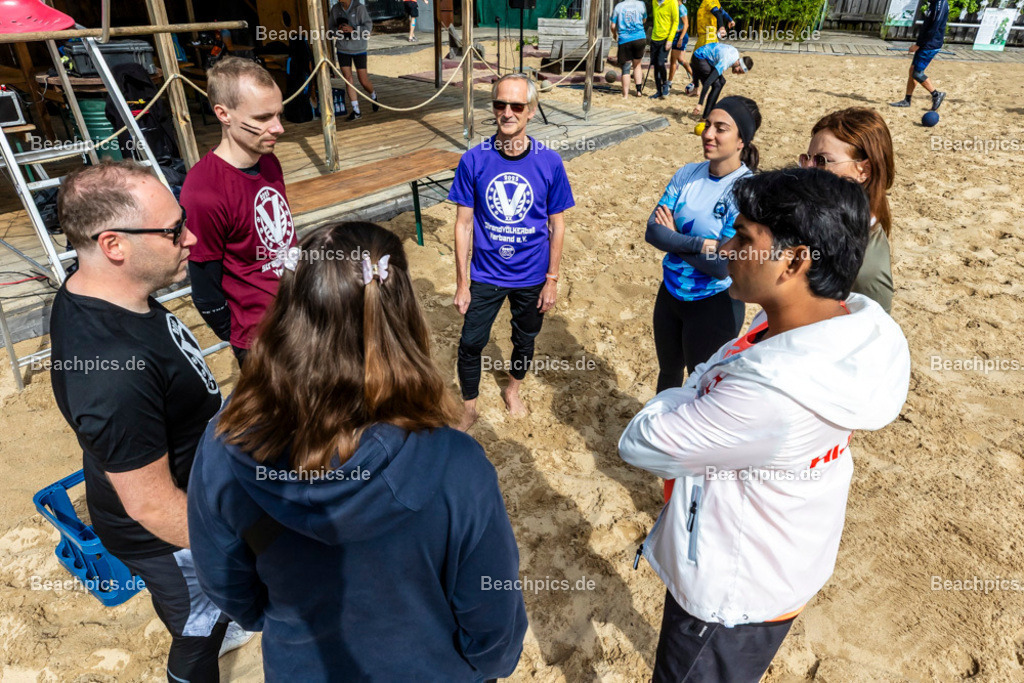 2025-200079445-Strandvölkerball-WM_1 |  23.08.2025; Berlin Foto: Gerold Rebsch - www.beachpics.de