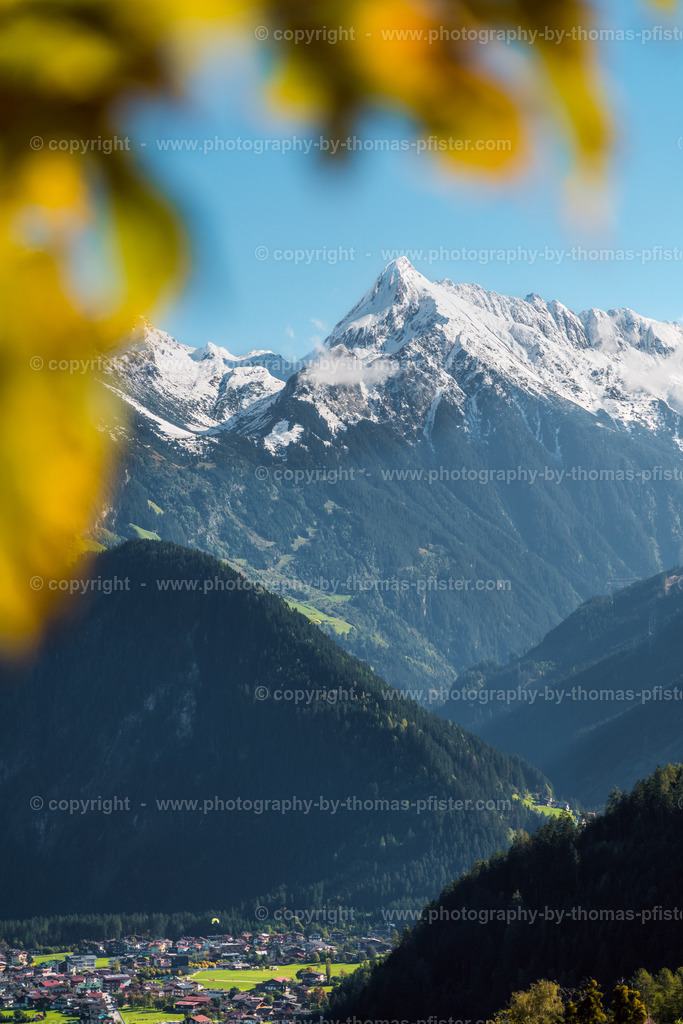 Blick von Finkenberg zum Brandberger Kolm copyright  Thomas Pfister-1 | PHOTOGRAPHY BY THOMAS PFISTER