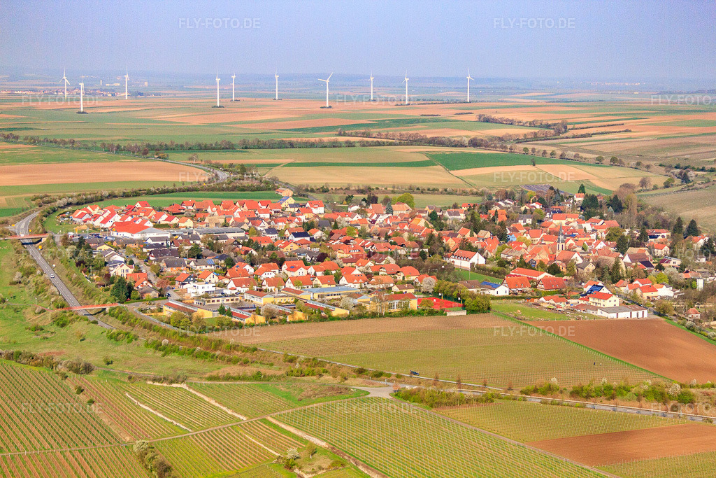 Luftbild: A61 umfährt den Ort in Eppelsheim im Bundesland Rheinland-Pfalz in Deutschland. Foto: IMG_49705.jpg vom 13.04.2012 durch Werner Riehm/FLY-FOTO.de