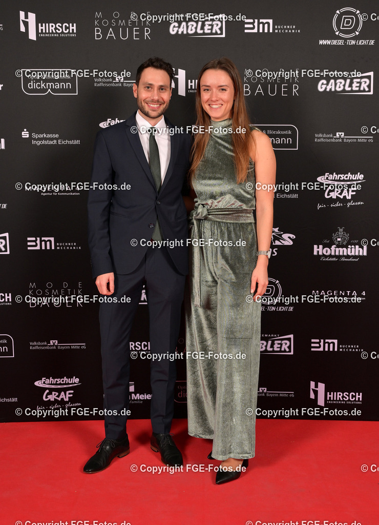 20240113-fge-fotos-0120 | Eröffnungsball der FGE am 13.01.2024 im Alten Stadttheater in Eichstätt. - Realisiert mit Pictrs.com