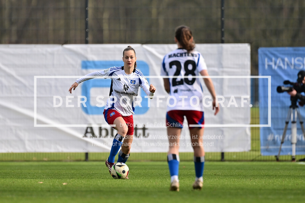 Fußball I Frauen I Saison 2024-2025 I 2. Bundesliga I 19. Spieltag I Hamburger SV - SV 67 Weinberg I 13560 | Der Sportfotograf. - Realisiert mit Pictrs.com