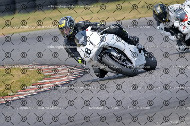 25bt04-1625 | markuskiefer.com - Realisiert mit Pictrs.com