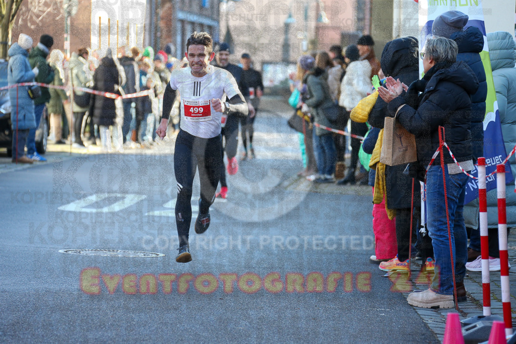 241201_1221_EX1_1787 | Sportfotografie im Rhein-Sieg Kreis, Köln, Bonn, NRW, Rheinland Pfalz, Hessen, etc. Unser Tätigkeitsfeld umfasst den Laufsport vom Volkslauf über den Marathon, Duathlon, Triathon bis zum Ultralauf wie Kölnpfad Ultra oder Schindertrail.