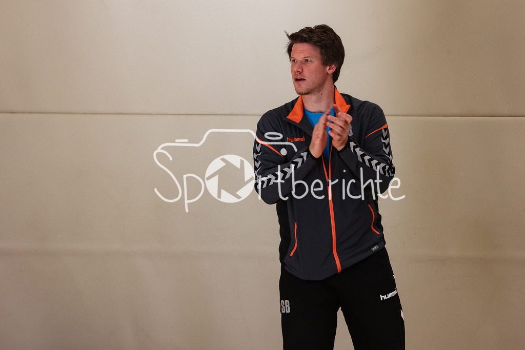 SG Aichach/Inchenhofen - TSV Friedberg | Professionelle Sportfotos aus den Bereichen Fußball, Eishockey, Handball und vieles mehr. Ob Sieg oder Niederlage