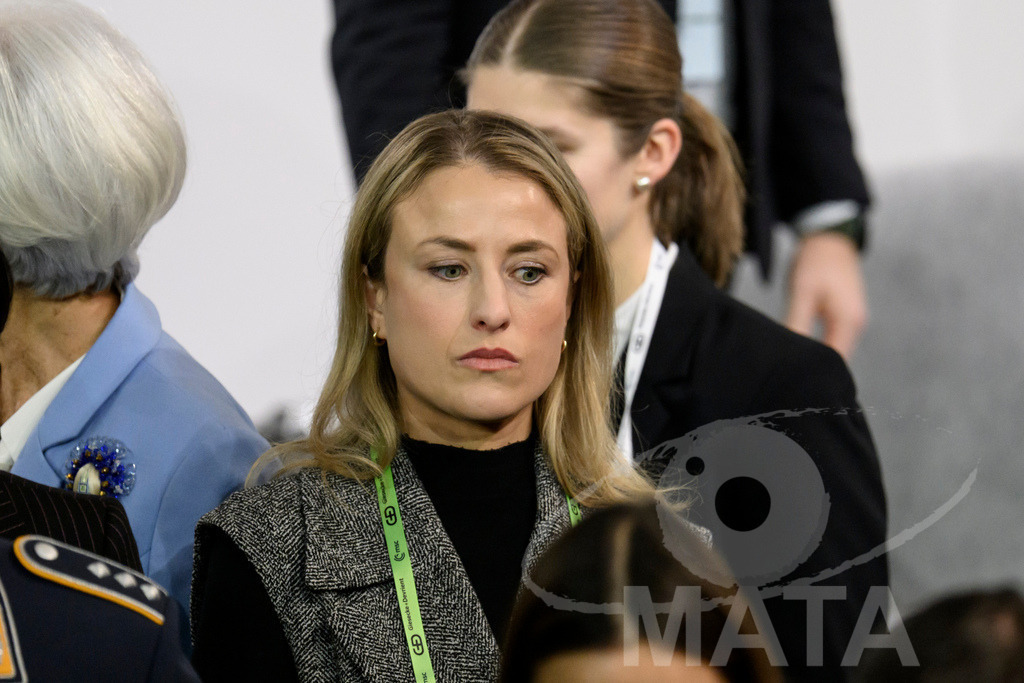 _DWA4182 | MATA IndoCon - Realisiert mit Pictrs.com