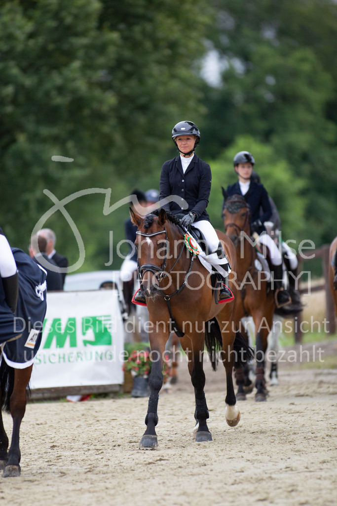 230729_BHO_Stil-A2_2_FS040 | Deine schönsten Turniermomente als professionelle Fotos! Entdecke hochwertige Pferdesport-Fotografie im Online-Shop. Jetzt Fotos finden & bestellen!