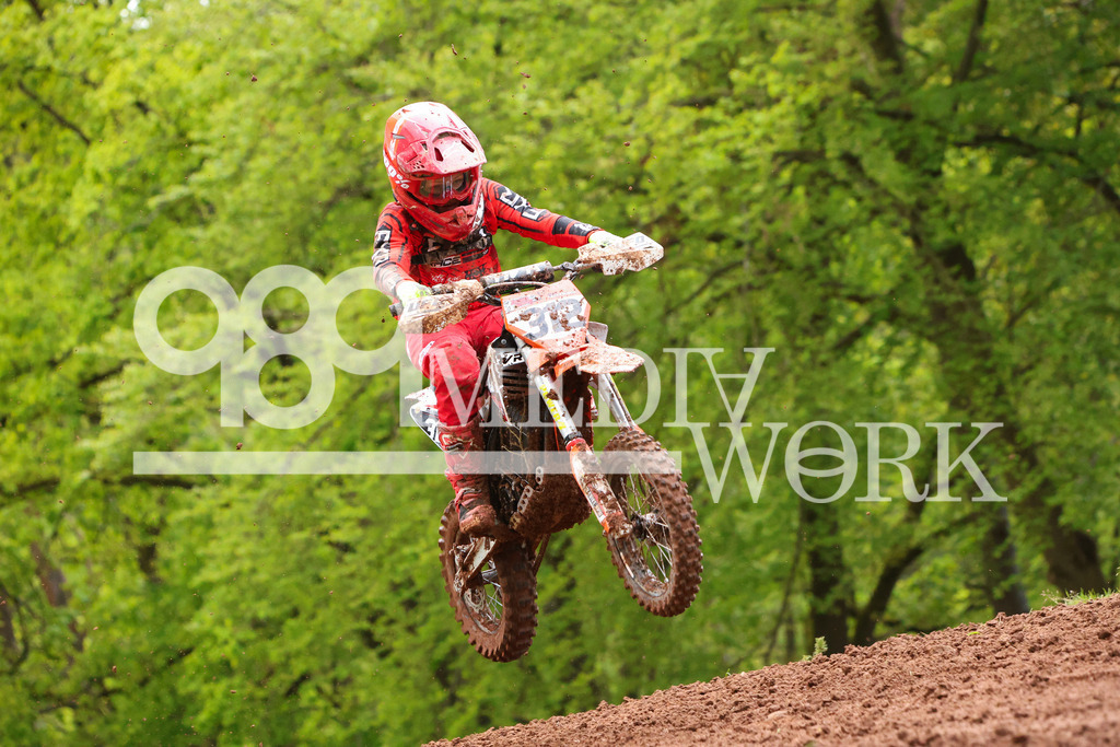 5E6A9922 | 989 MEDIAWORK