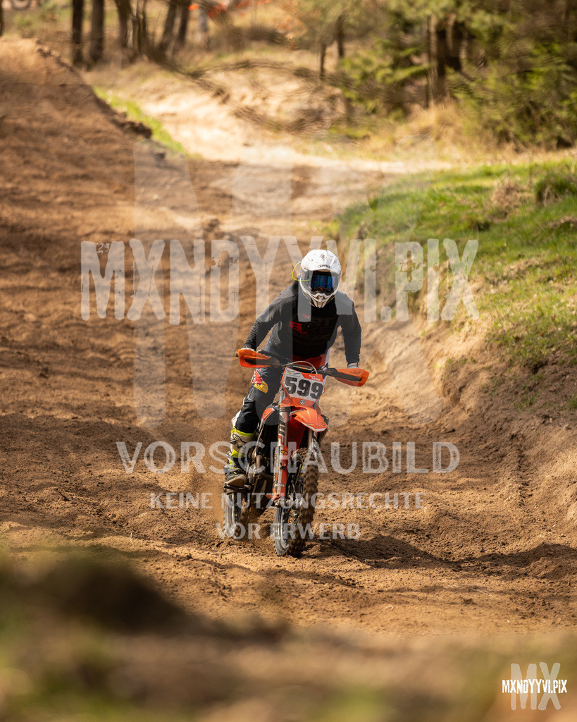 866A2505 | mxndyyvipix