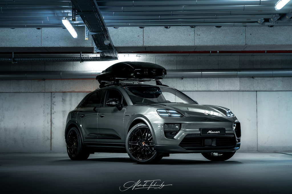 R6AT6693 _Alexander Tschuncky | Entdecken Sie die faszinierende Welt von Alexander Tschuncky Arts: Kreative Fotografie, atemberaubende Automobilkunst und hochwertiger Bilderdruck. Lassen Sie sich inspirieren! - Realisiert mit Pictrs.com