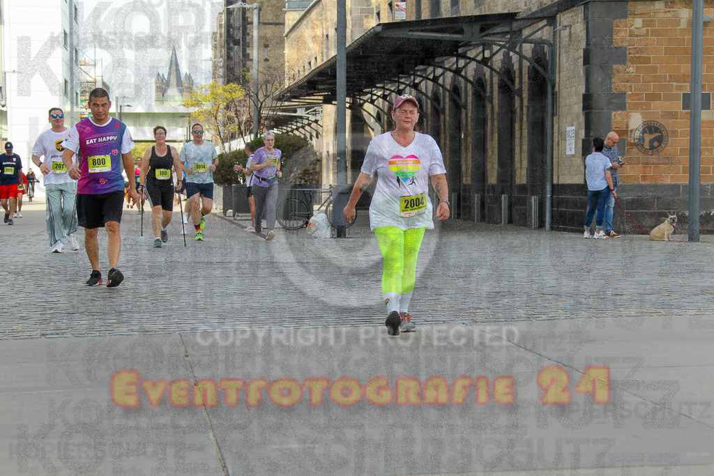 250920_1345_EV4_6593 | Sportfotografie im Rhein-Sieg Kreis, Köln, Bonn, NRW, Rheinland Pfalz, Hessen, etc. Unser Tätigkeitsfeld umfasst den Laufsport vom Volkslauf über den Marathon, Duathlon, Triathon bis zum Ultralauf wie Kölnpfad Ultra oder Schindertrail.