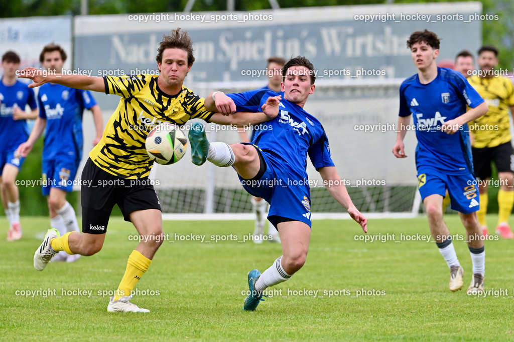 FC Faakersee vs. URC Thal Assling | #5 Cajetan Maria Thaddäus Kolig FC Faakersee, #10 Julian Jakob Moser URC Thal Assling, FC Faakersee vs. URC Thal Assling, FC Faakersee vs. URC Thal Assling am 04.05.2025 in Finkenstein (Sportplatz Finkenstein), Austria, (Photo by Bernd Stefan)