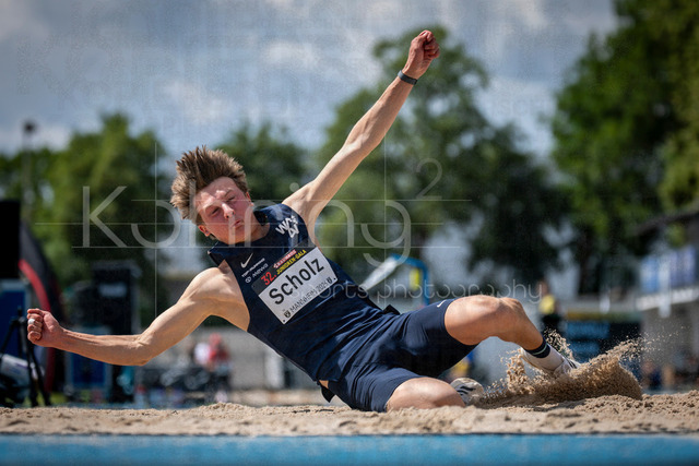 Juniorengala 2026; Mannheim, 14.06.2026 | MANNHEIM, GERMANY - JUNE 14, 2026 : Henrik Scholz (GER/Wiesbadener LV) competing in the men’s U20 long jump during the Juniorengala 2026 at Michael-Hoffmann-Stadion on June 14, 2026 in Mannheim, Germany.