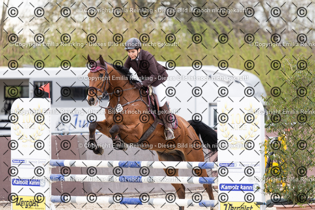 CL5A7110 | Emilia Reinking Fotografie - Realisiert mit Pictrs.com