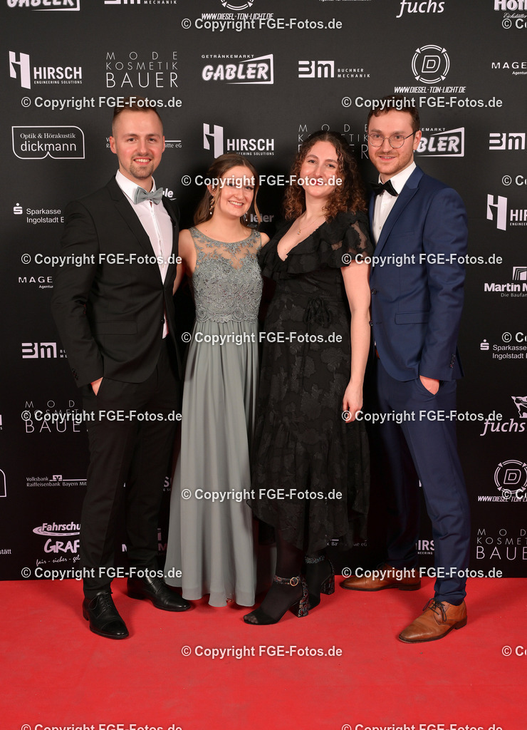 20240113-fge-fotos-0314 | Eröffnungsball der FGE am 13.01.2024 im Alten Stadttheater in Eichstätt. - Realisiert mit Pictrs.com