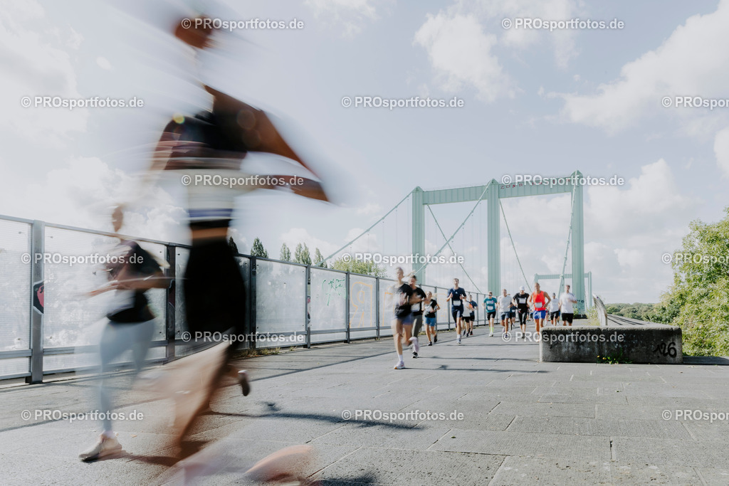 250914_Brückenlauf_JM-202 | Professionelle Fotos Ihrer Laufsportveranstaltung.