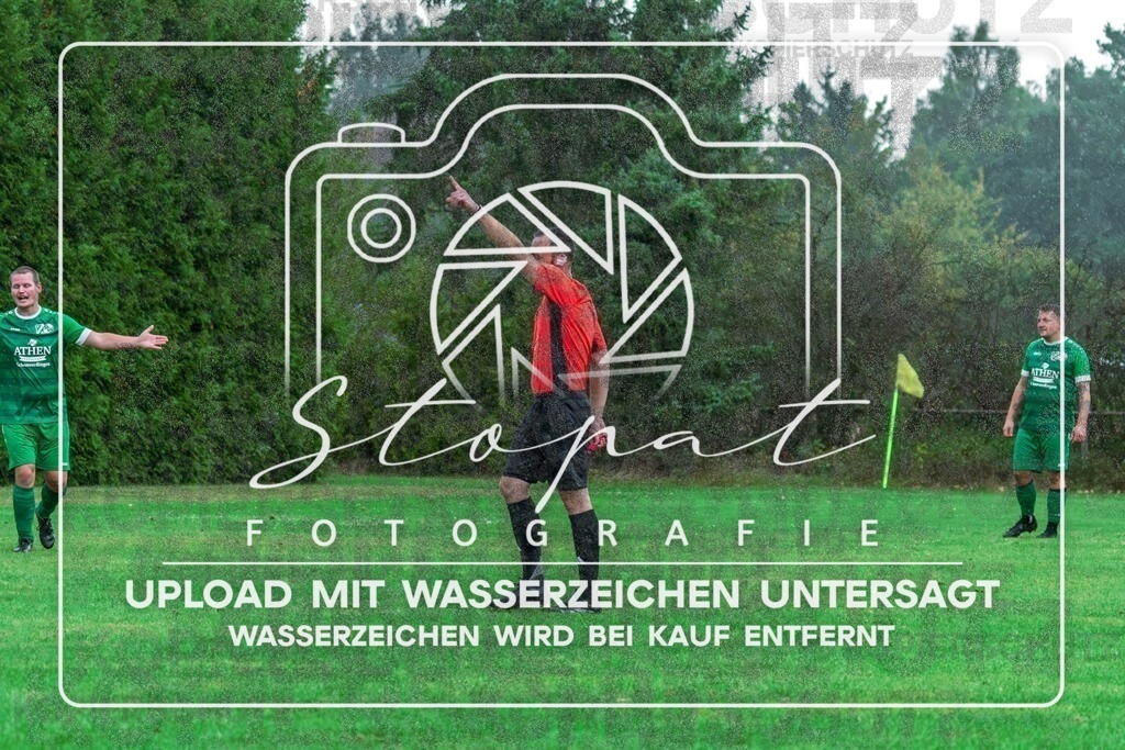 SGWFGFS-1049 | Max Pritzke beim Herren Kreisliga HK Spiel zwischen SG Schulern/Wintermoor und FG Fulde-Stellichte im Stadion Wintermoor, Schneverdingen (Simon Paul Stopat) - Realisiert mit Pictrs.com
