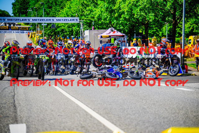 MaZZes_FotoMatrix_240816_6021986_7844 | S4