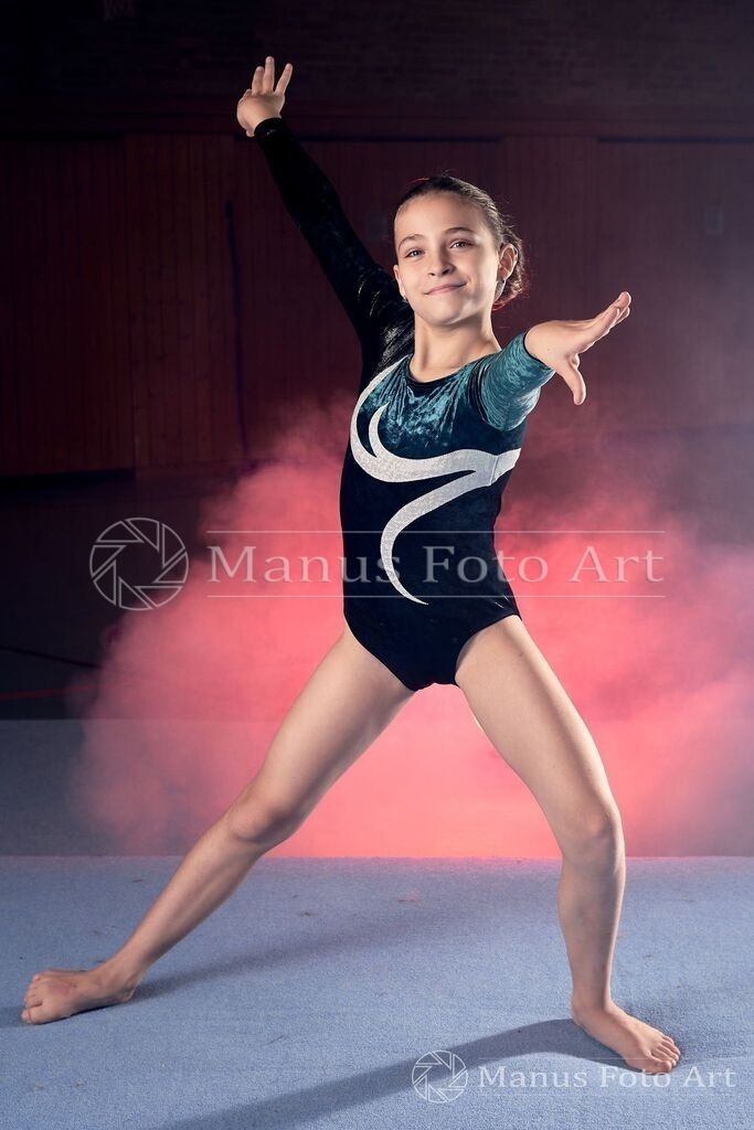 B-DSC00636 | Professionelle Sportfotografie in Hamburg, Schleswig-Holstein und Niedersachsen – spezialisiert auf Rhönrad, Geräteturnen, Leistungsturnen und rhythmische Sportgymnastik. Bundesweite Begleitung von Rhönrad-Events. Jetzt Sport-Fotos - Realisiert mit Pictrs.com