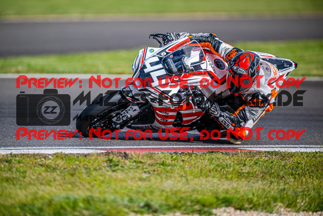 MaZZes_FotoMatrix_220506_91930 | Fotograf Mathias Schmid
Sportfotograf,
Eventfotograf,
Hochzeitsfotograf,
Portraitfotograf