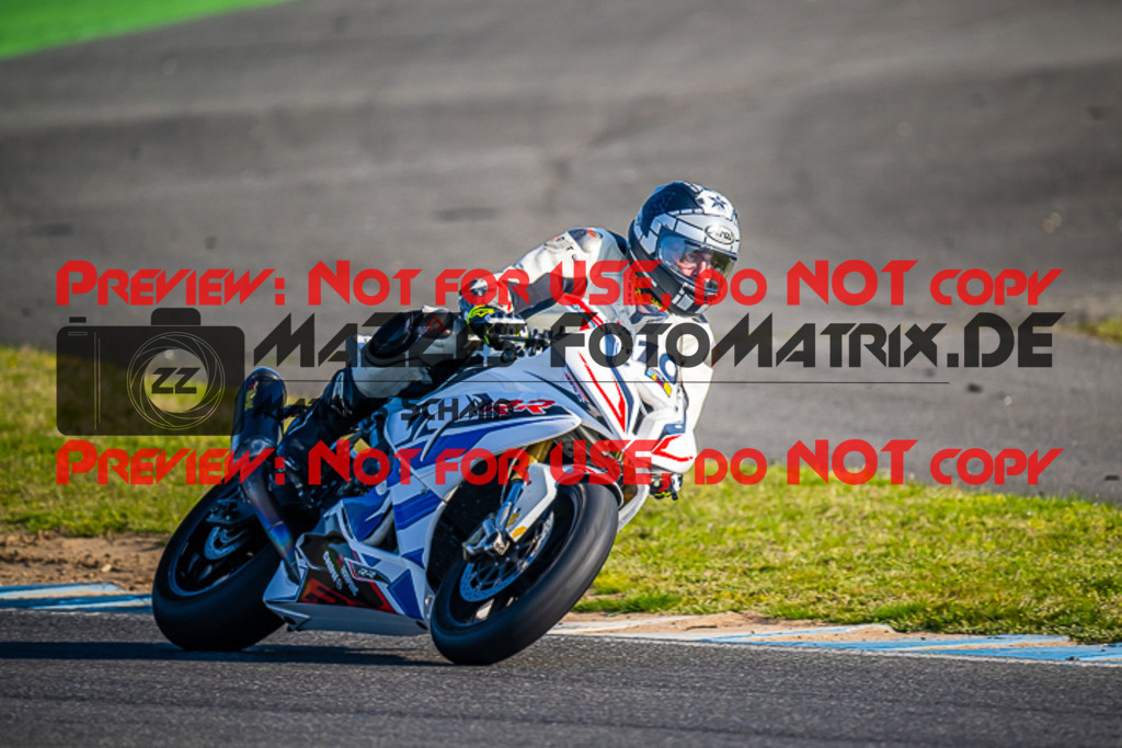 MaZZes_FotoMatrix_230410_0488 | GELB